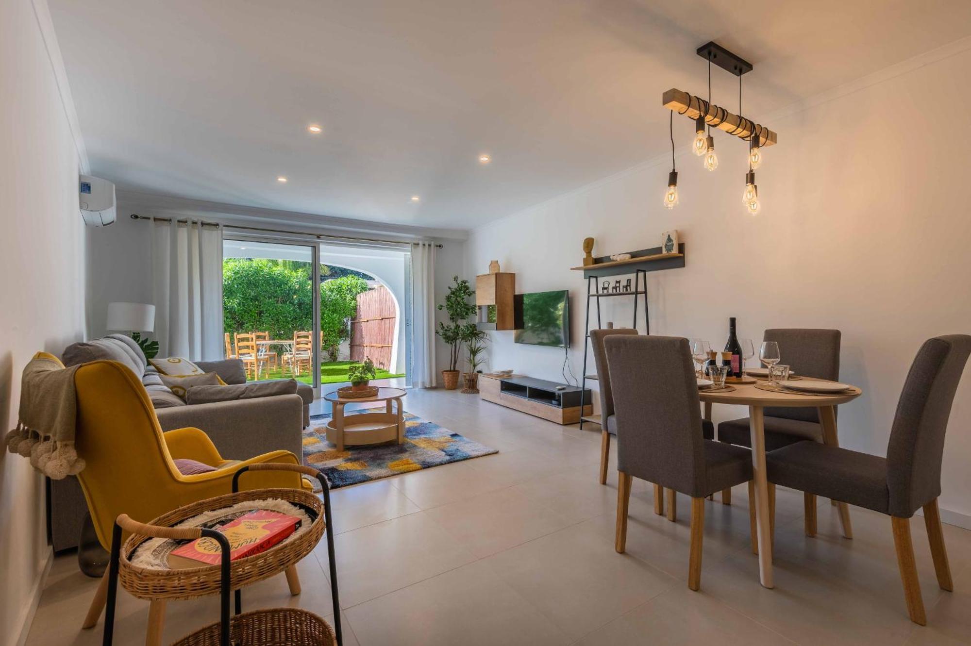 Lemon House - 400M From The Beach - Wifi Albufeira Exteriör bild
